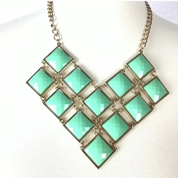 Rhinestone Necklace Framed - Picture 3 of 3